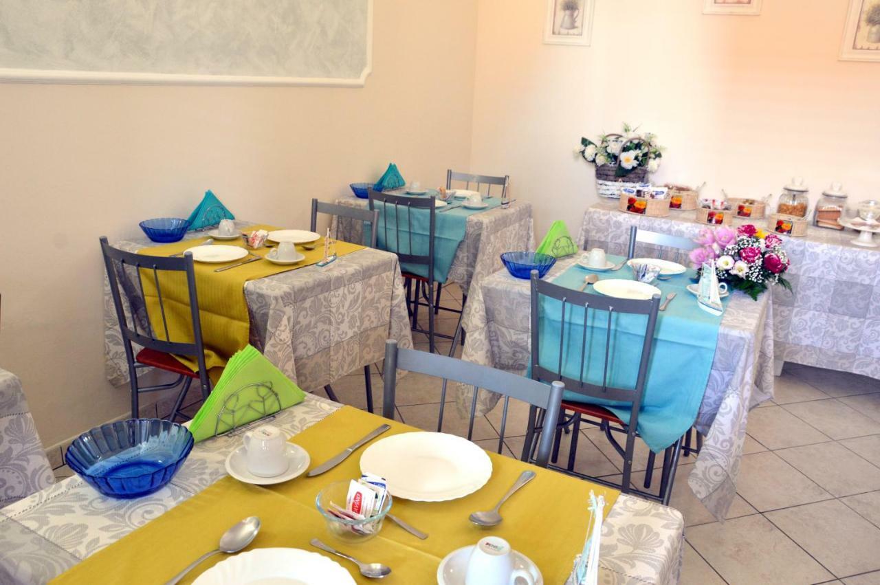 Bed and Breakfast Le Grotte Castro  Экстерьер фото